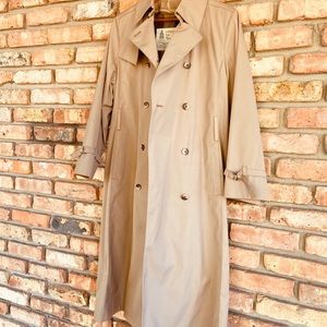 Vintage London Fog Maincoat Trench